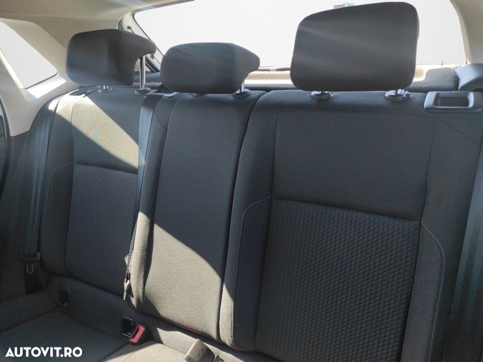 Volkswagen Polo - 13