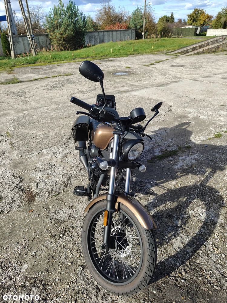 Junak M12 - 2