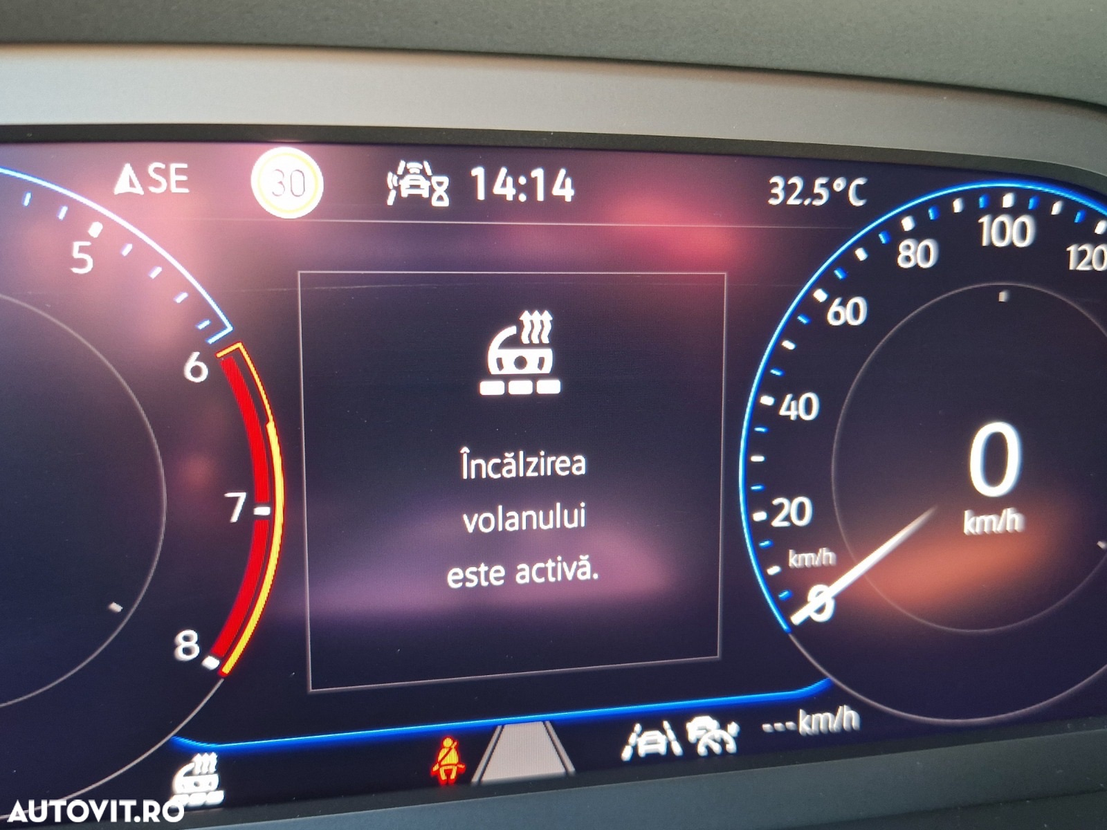 Volkswagen T-ROC 1.5 TSI DSG Style - 24