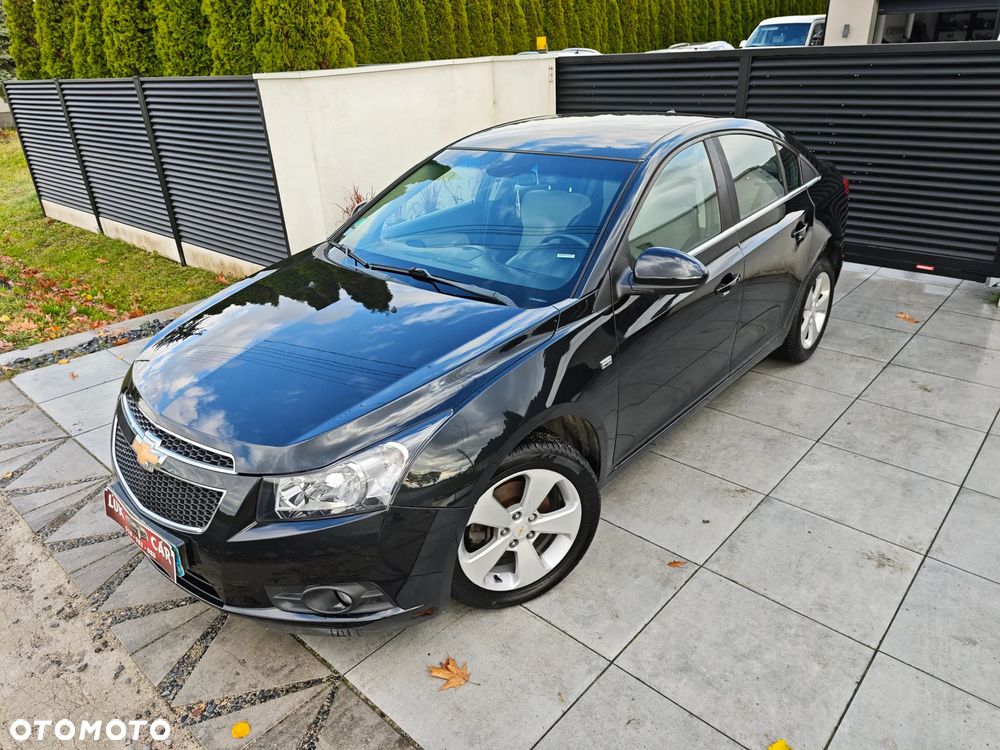 Chevrolet Cruze ver-2-0-d-lt - 2