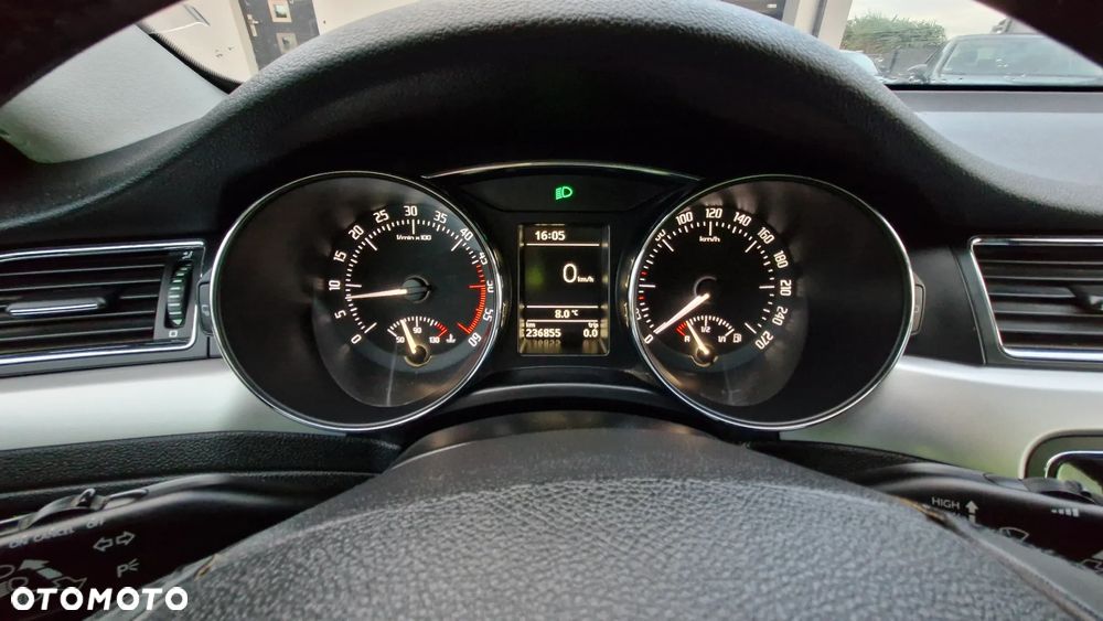 Skoda Superb Combi 2.0 TDI Exclusive - 14