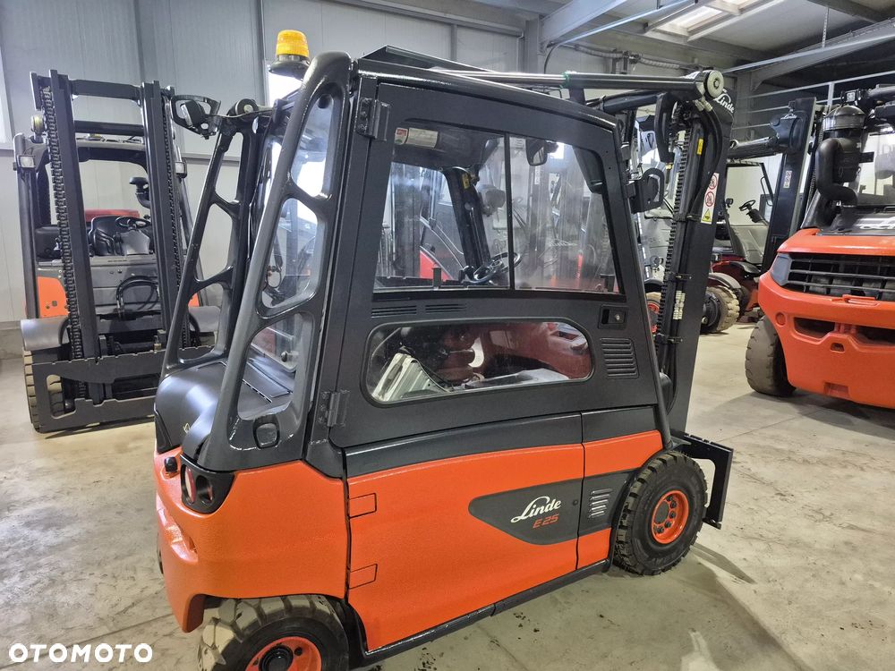Linde E25 - 4