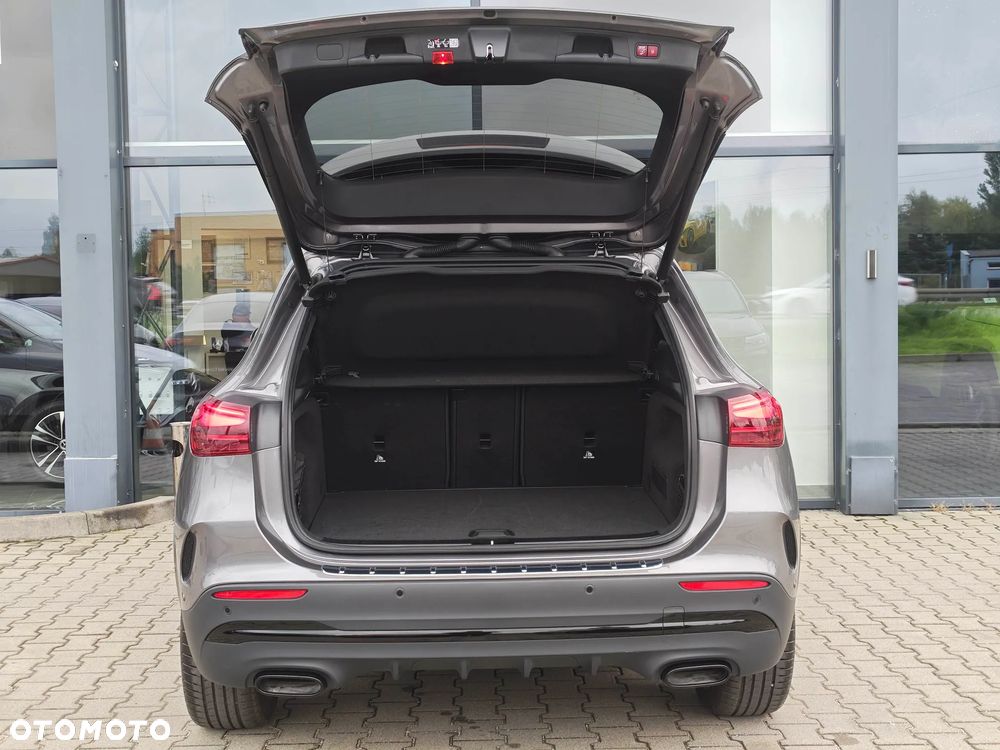 Mercedes-Benz GLA 200 mHEV AMG Line 7G-DCT - 17