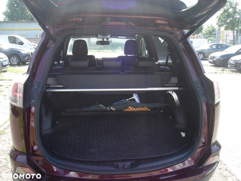Toyota RAV4 2.0 D-4D Prestige 4x2 - 2