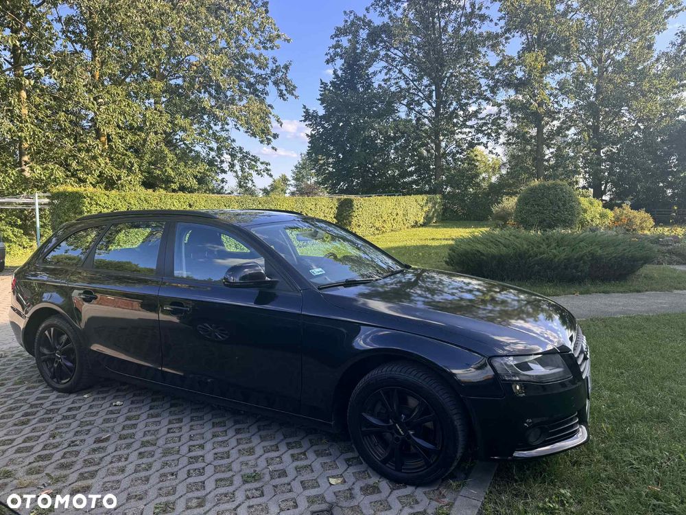 Audi A4 Avant 2.0 TDI - 4