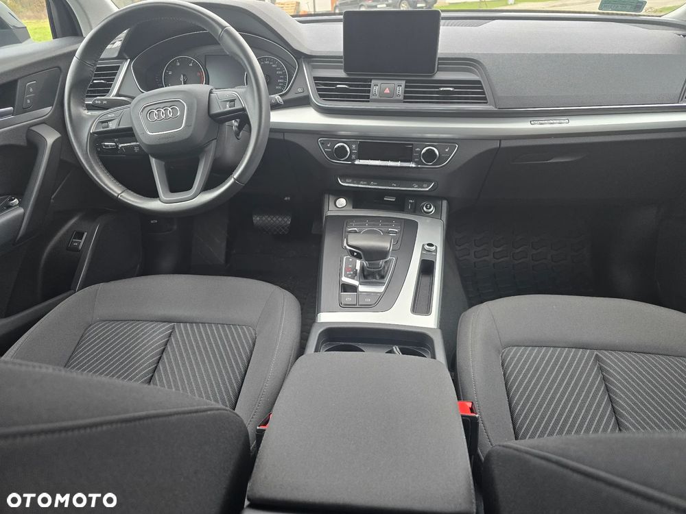 Audi Q5 35 TDI Quattro S tronic - 6