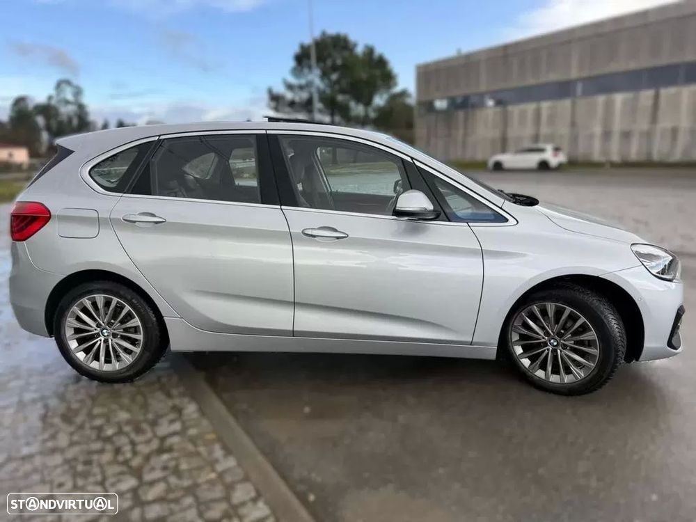 BMW 218 Active Tourer i Line Luxury Auto - 5