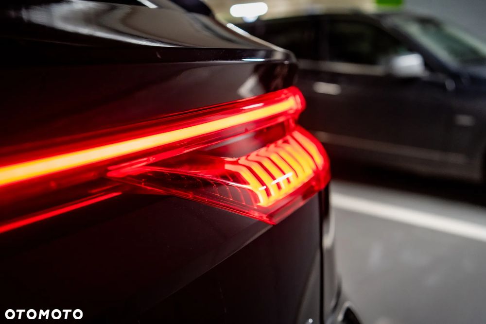 Audi Q8 55 TFSI mHEV Quattro Tiptronic - 24