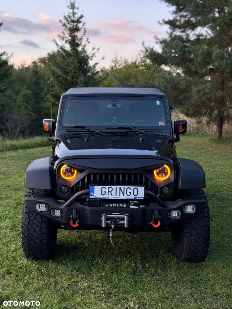 Jeep Wrangler - 5