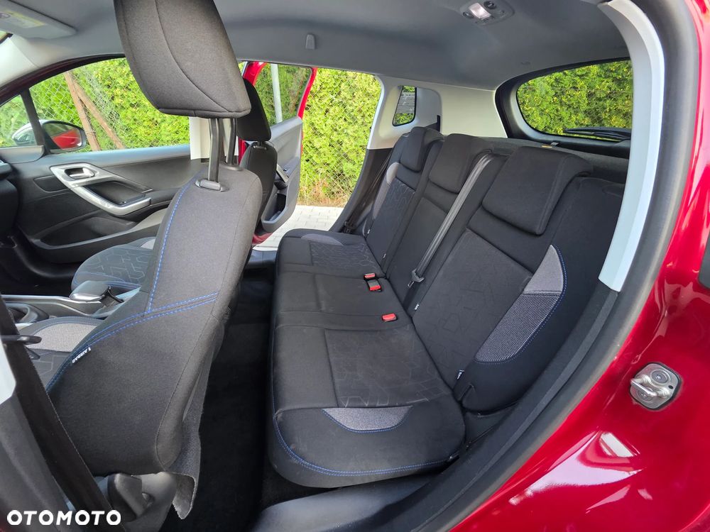 Peugeot 2008 BlueHDi 100 STOP & START Style - 12