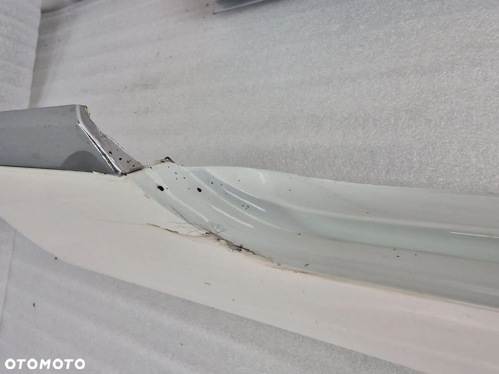 VW PASSAT B8 3G0 14- PRAWA LISTWA PROGOWA / NAKŁADKA PROGU , CZARNA , BIAŁA , SREBRNA , NR 3G0853858F , NR AUKCJI PR347 - 21