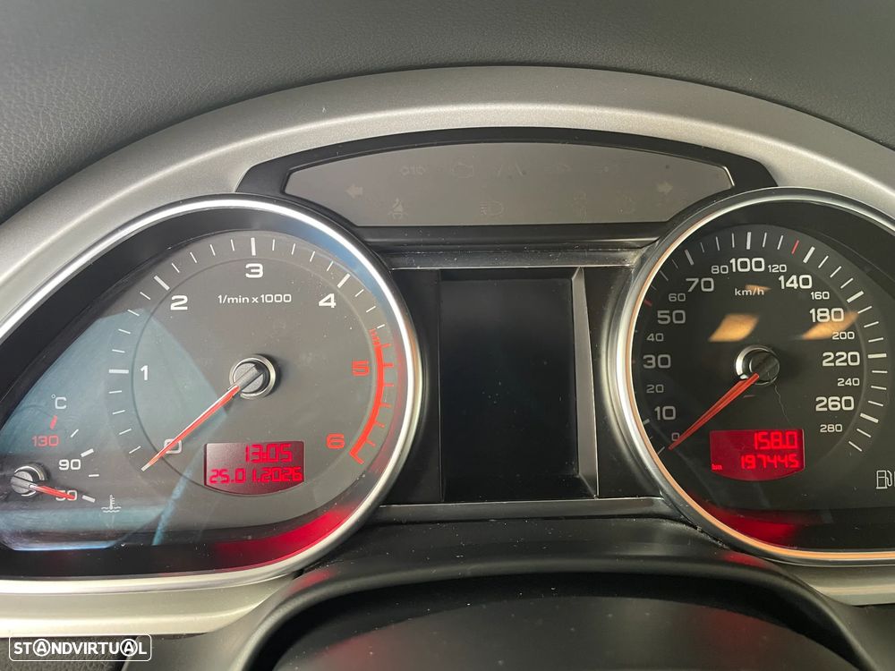 Audi Q7 3.0 V6 TDi quattro S-line Tiptronic - 16