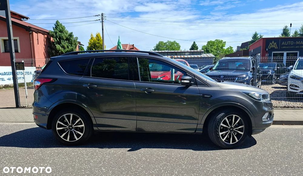 Ford Kuga 2.0 TDCi 2x4 ST-Line - 34