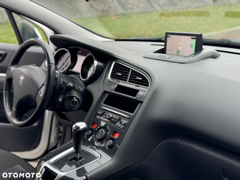 Peugeot 5008 e-HDI 115 ETG6 Stop&Start Active - 12