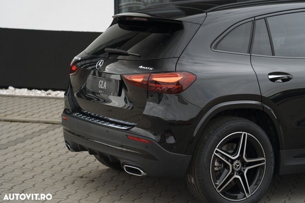 Mercedes-Benz GLA 220 4MATIC MHEV Aut. - 10