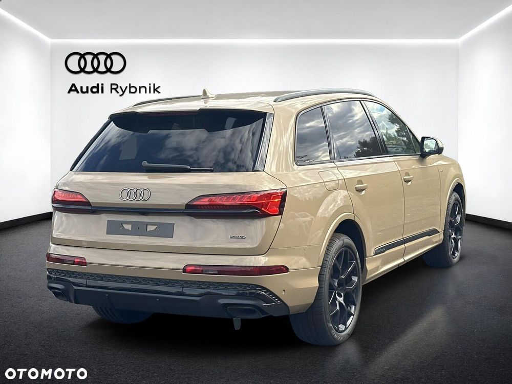 Audi Q7 - 6