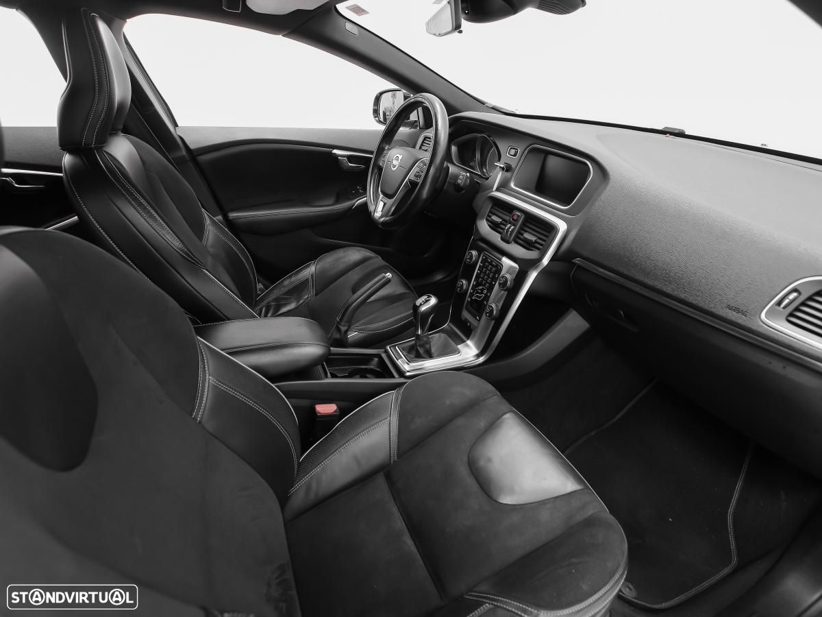 Volvo V40 - 9