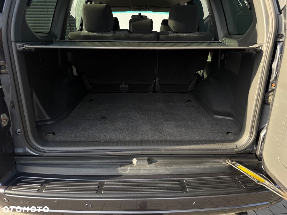 Toyota Land Cruiser D-4D Executive - 36