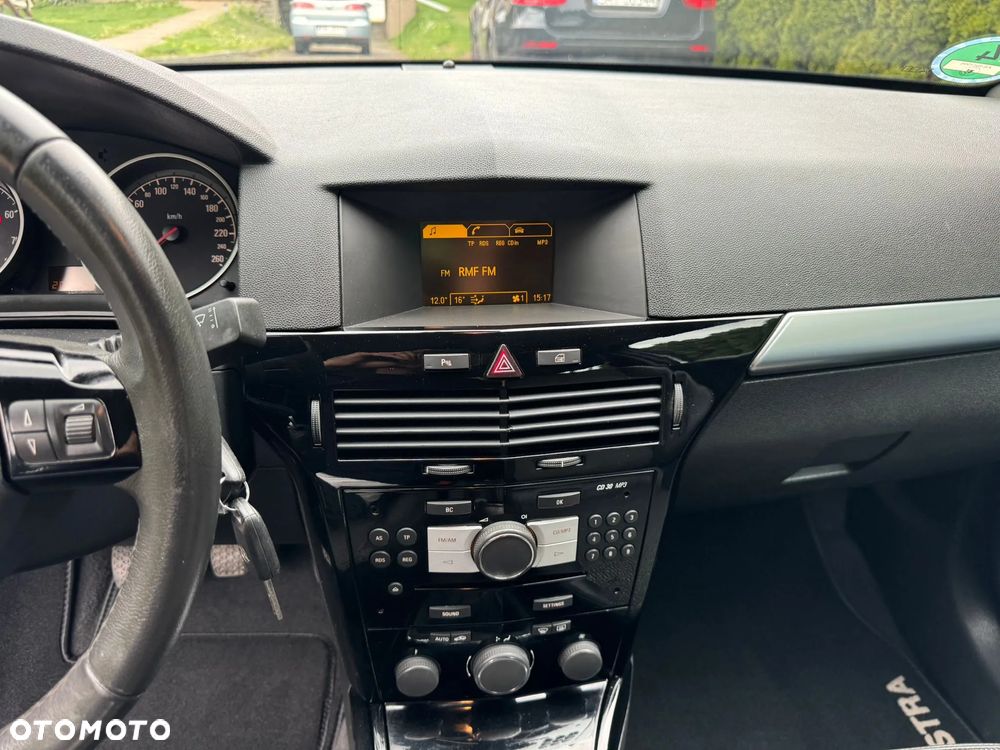 Opel Astra 1.6 Easytronic Cosmo - 25