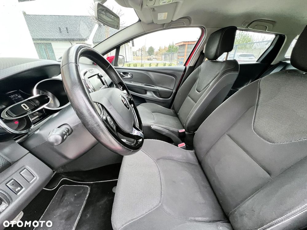 Renault Clio - 14