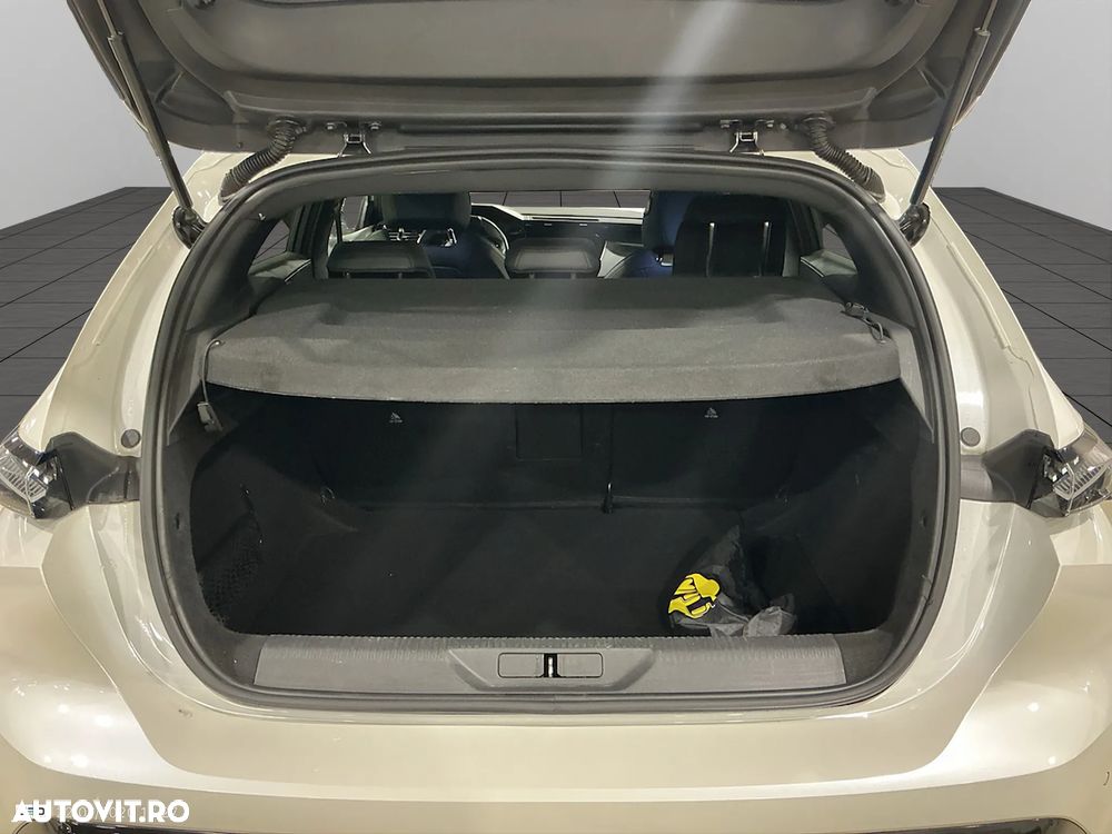 Peugeot 308 BlueHDi 130 EAT8 Stop & Start GT Pack - 10