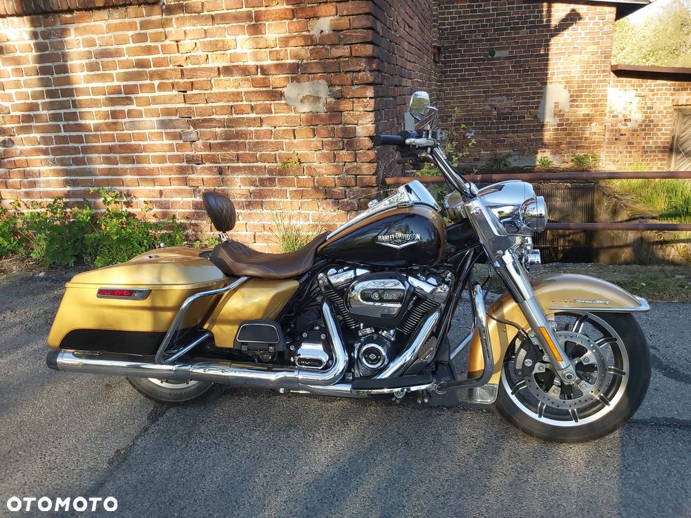 Harley-Davidson Touring Road King - 1