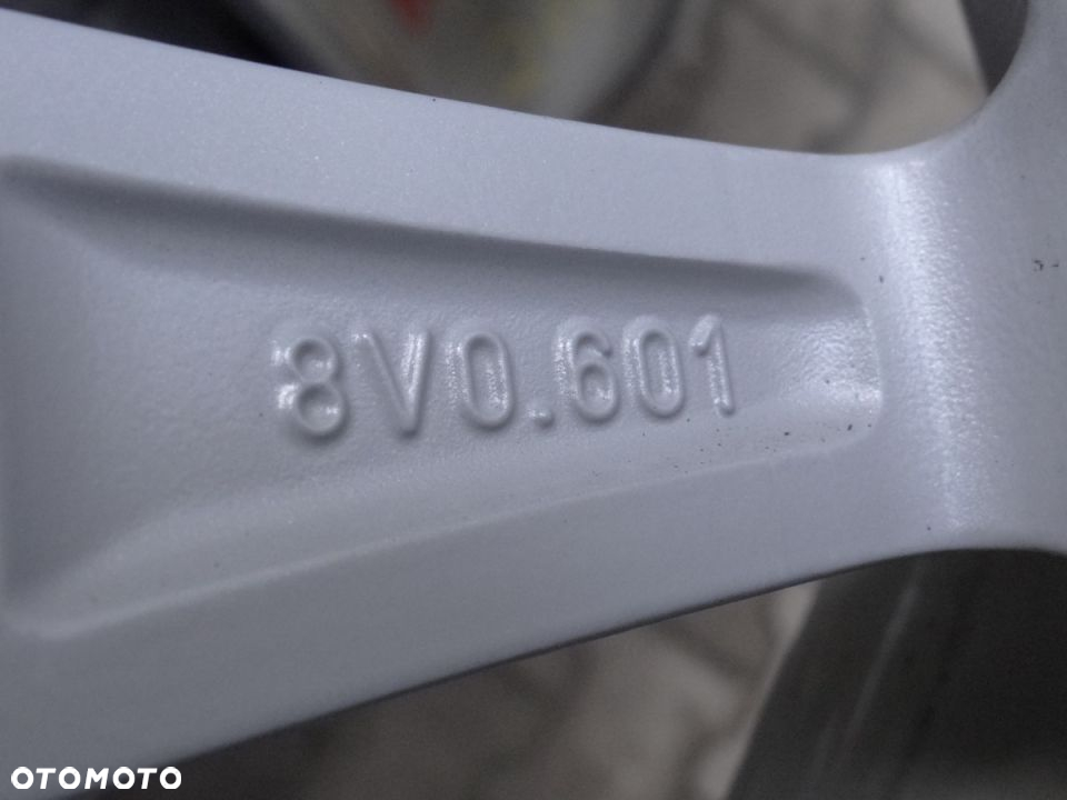 Felgi aluminiowe   18" AUDI A3 8V0 - 5