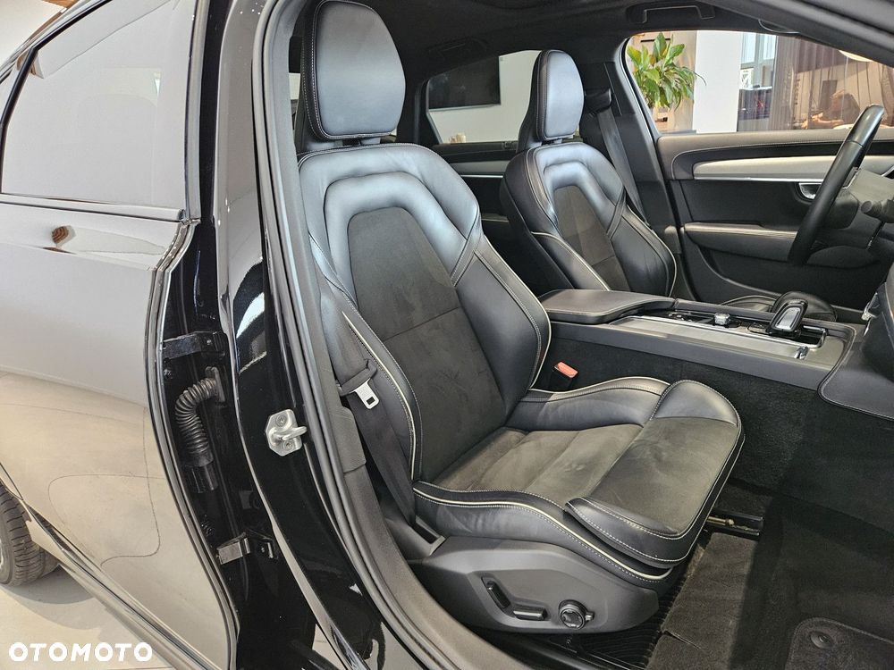 Volvo S90 - 13