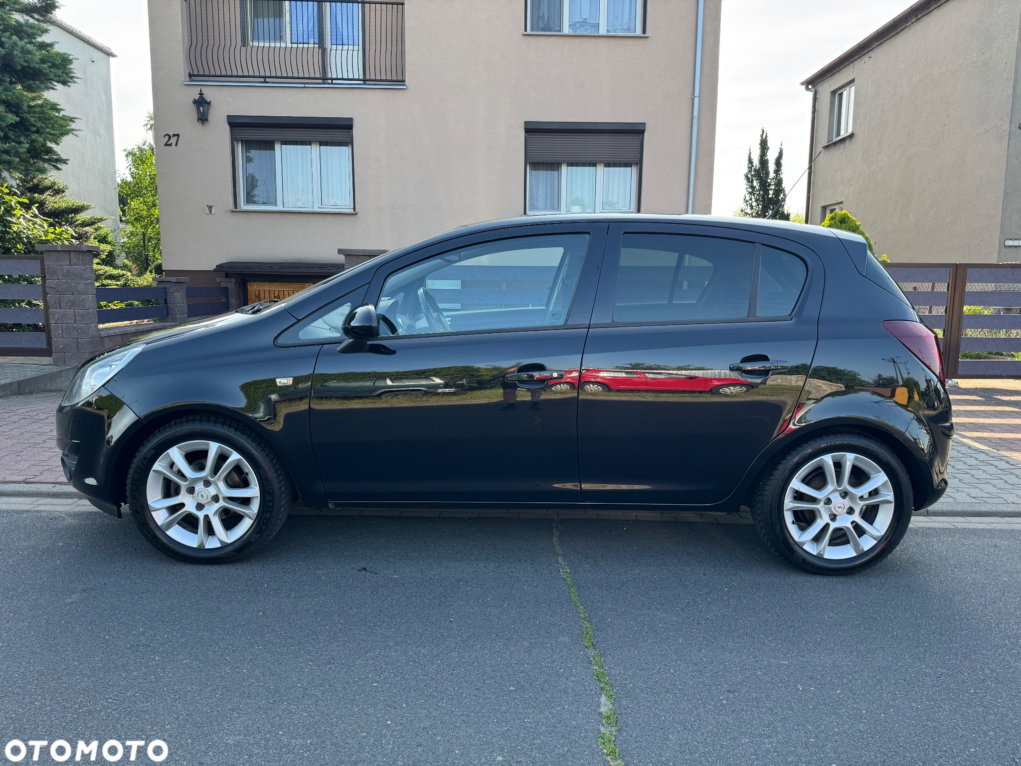 Opel Corsa 1.4 16V 150 Jahre - 9