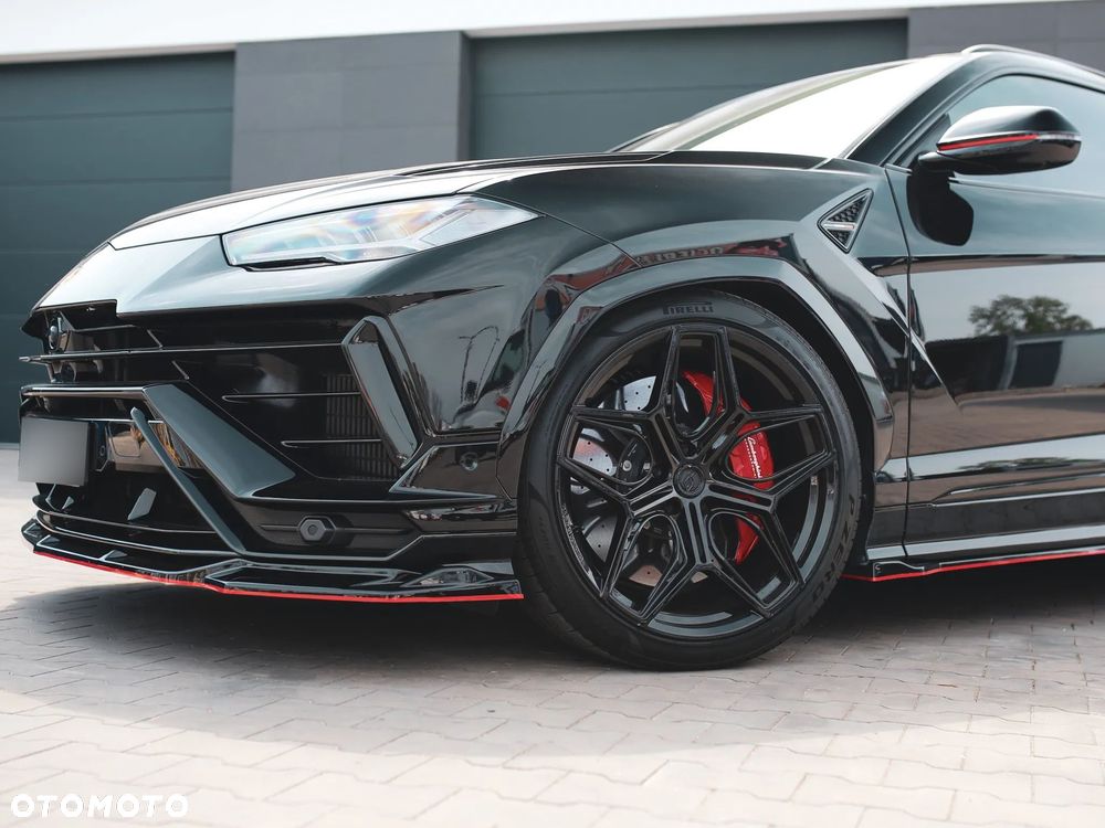 Lamborghini Urus - 3
