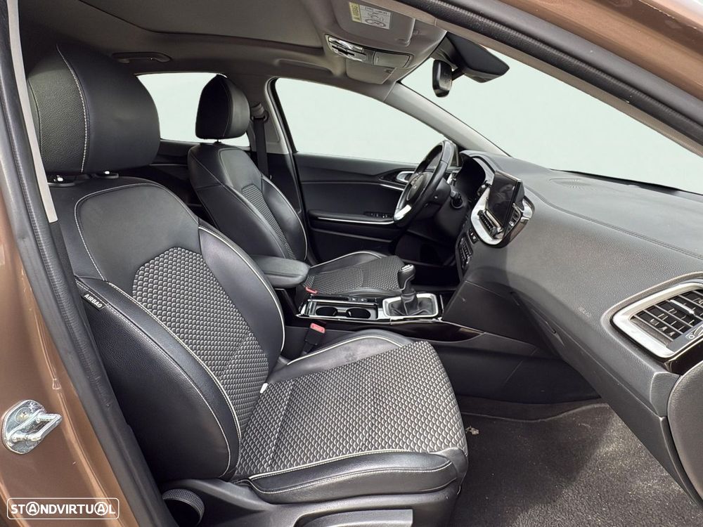 Kia XCeed 1.0 T-GDI Drive - 16
