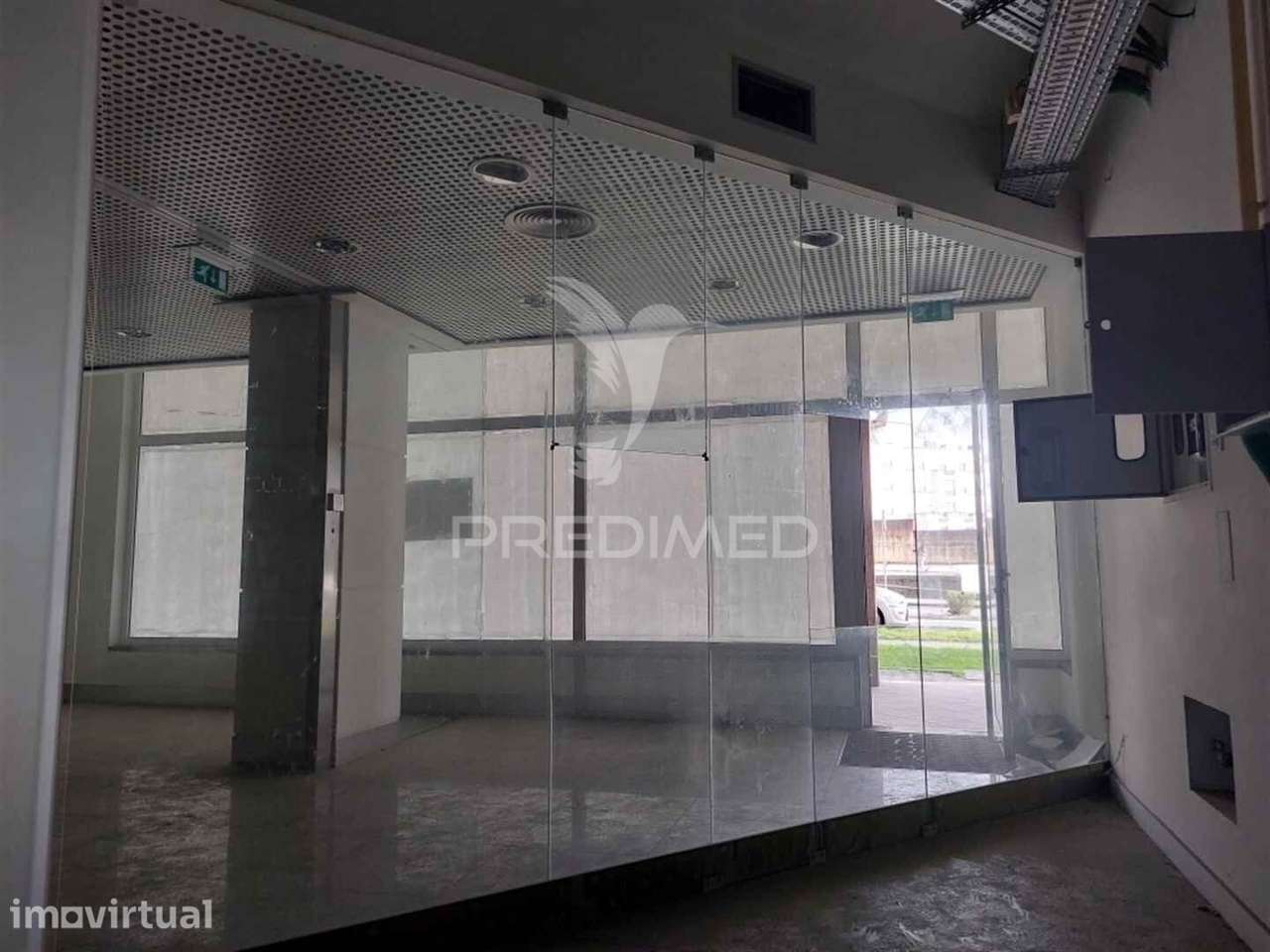 Loja com 180 m no centro de Aveiro - Grande imagem: 4/14