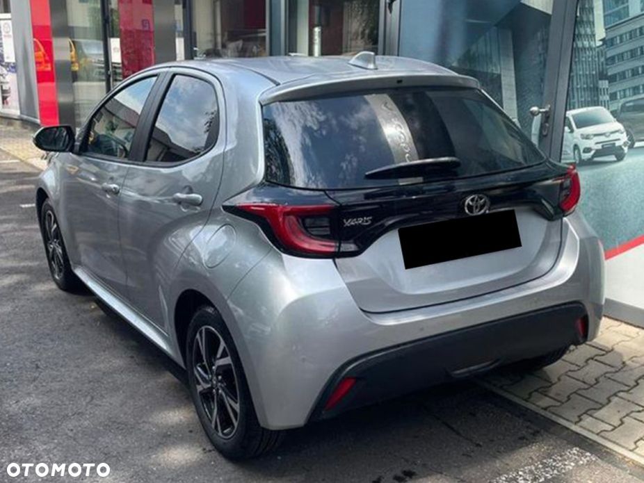 Toyota Yaris - 3