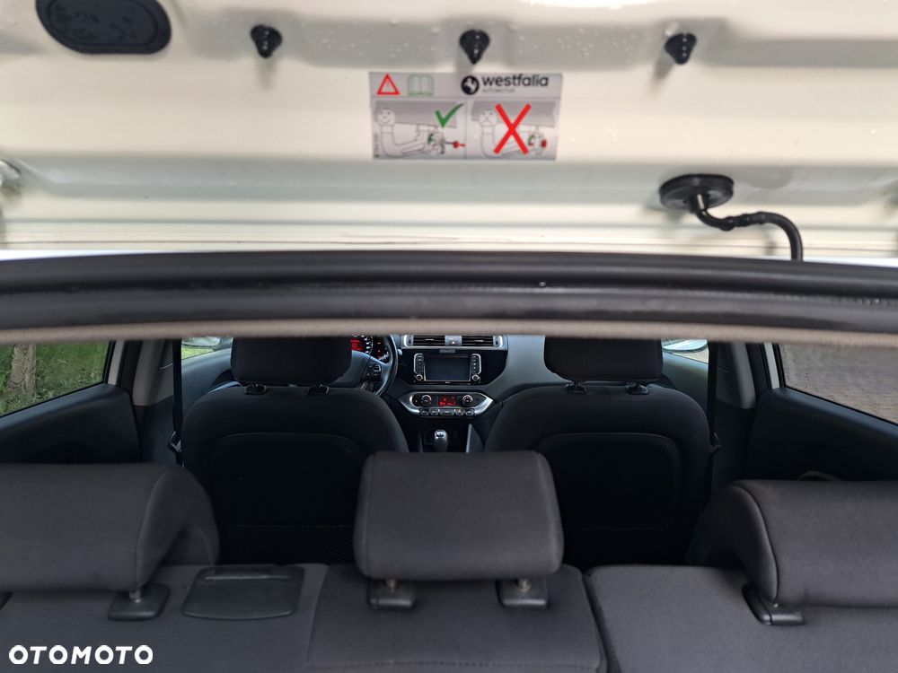 Kia Rio 1.1 crdi XL - 6