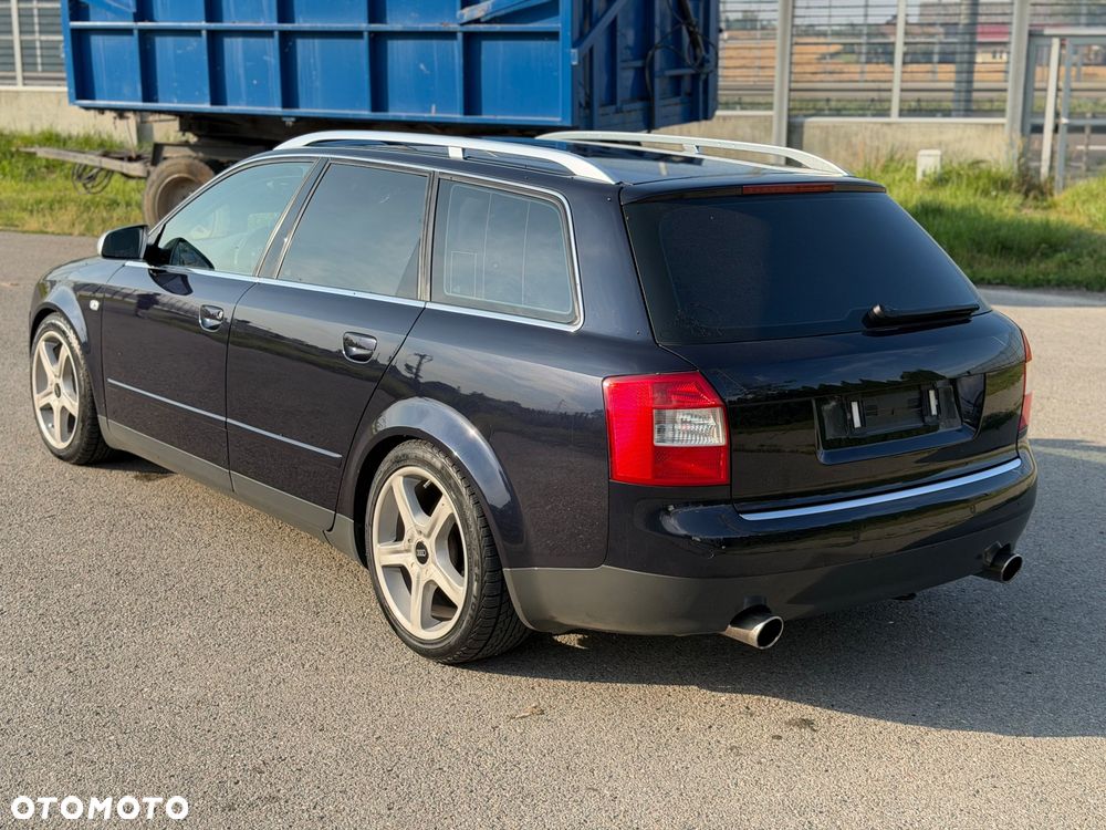Audi A4 Avant 1.8T Quattro - 6