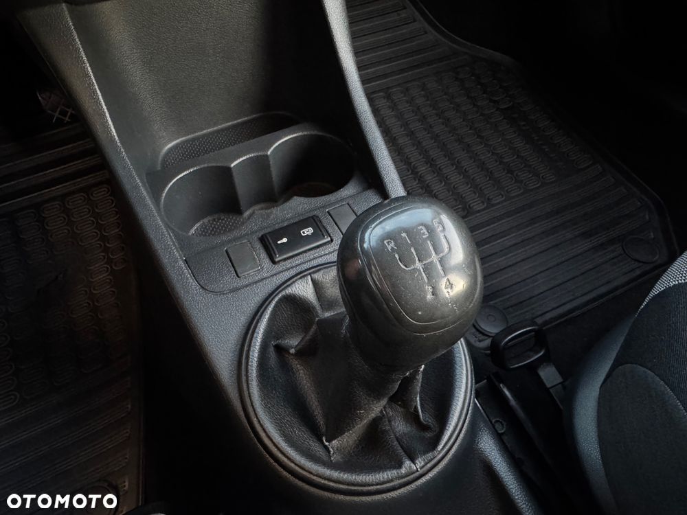 Skoda Roomster 1.4 16V Ambition - 13