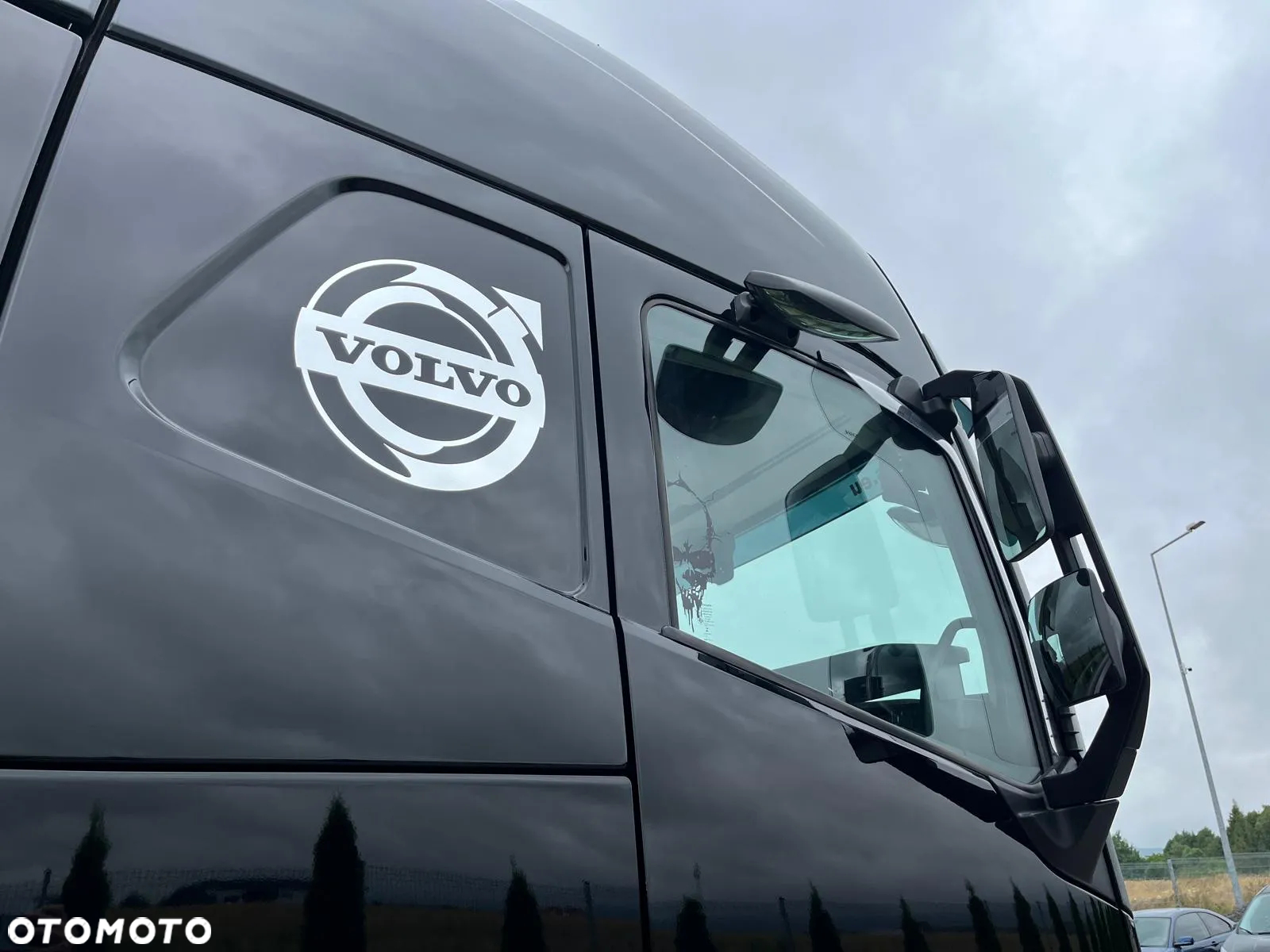 Volvo FH500 / 2021 / NISKI PRZEB / LEKKI 7000 kg / SPROWADZONY Z NIEMIEC - 21