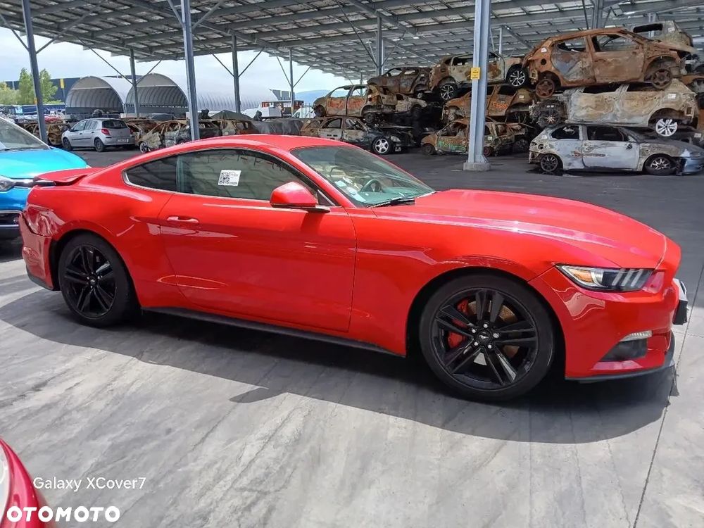 Ford Mustang 2.3 Eco Boost - 5