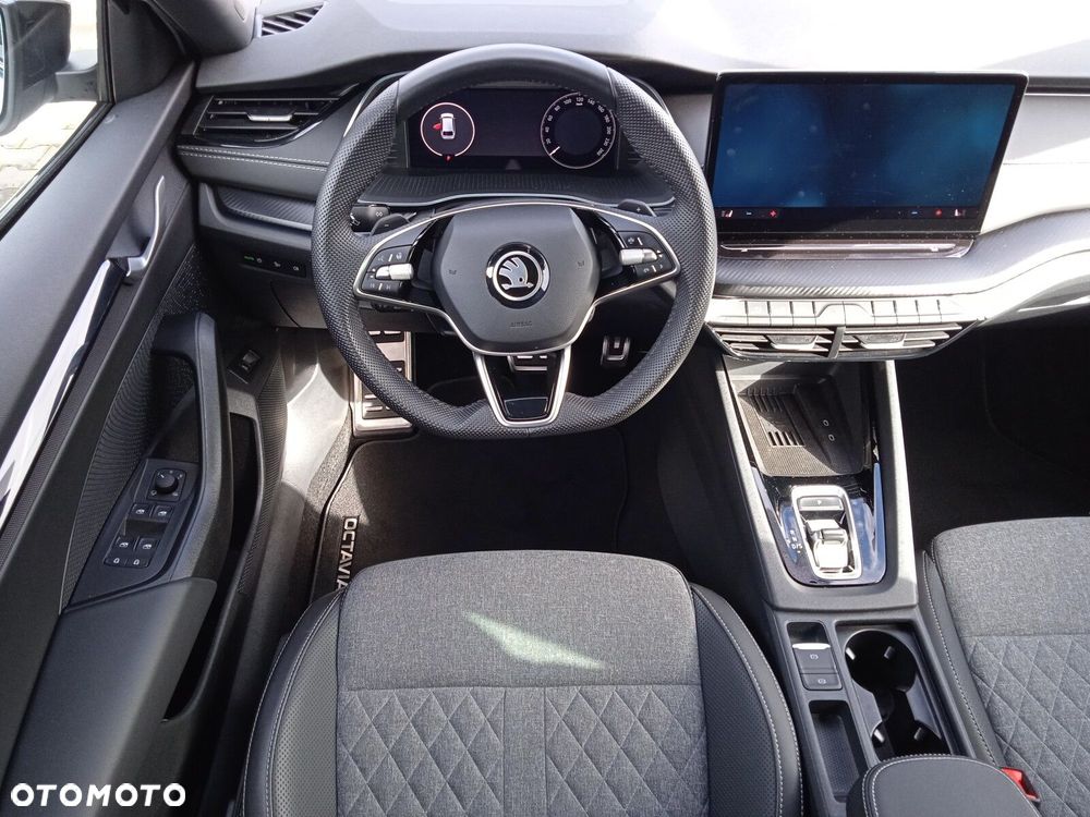 Skoda Octavia 2.0 TDI Sportline DSG - 11