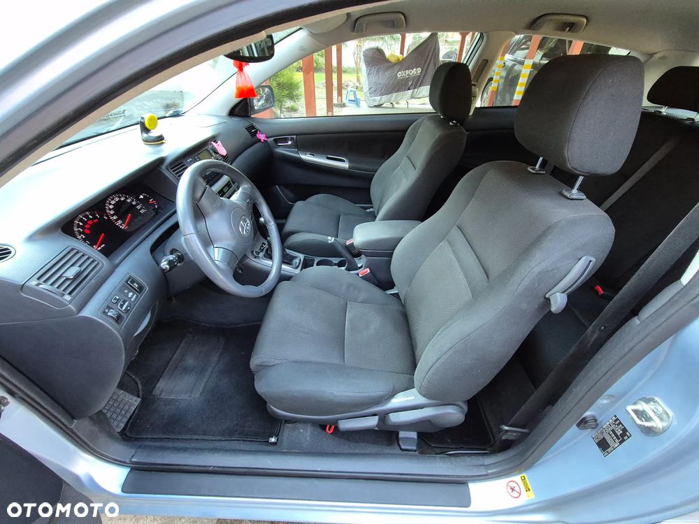 Toyota Corolla 1.6 Sol - 2