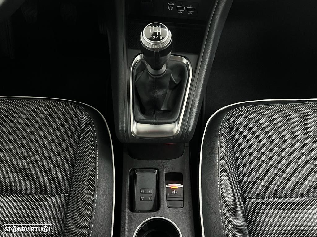 Renault Captur 1.0 TCe Exclusive - 26