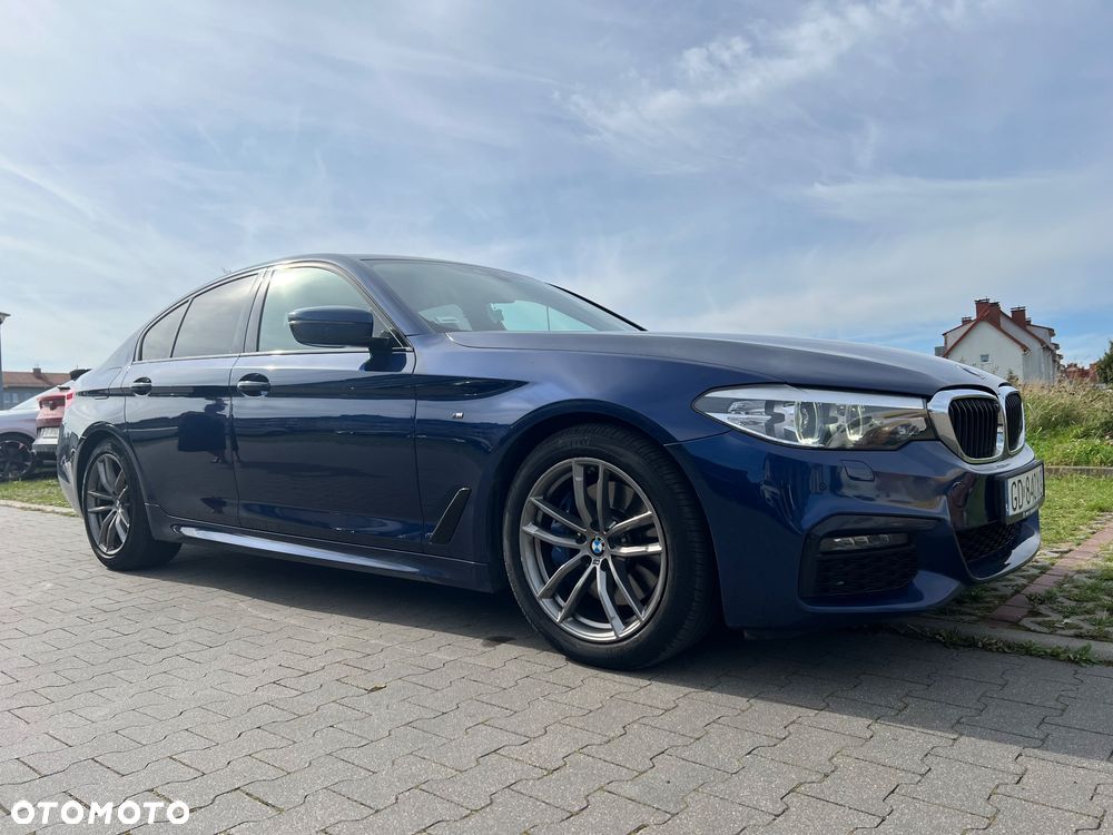 BMW Seria 5 530i xDrive - 16
