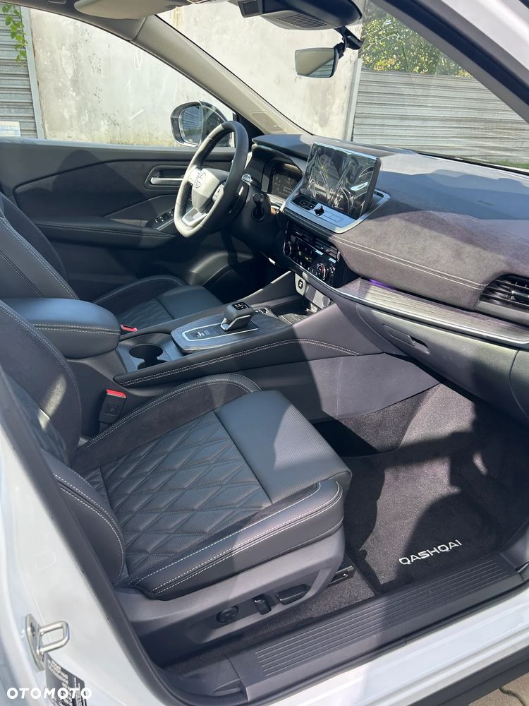 Nissan Qashqai 1.3 DIG-T mHEV Tekna+ Xtronic - 23