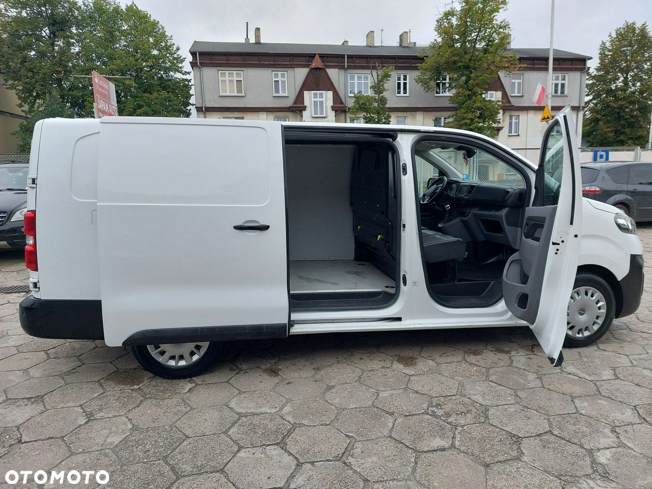 Opel Vivaro - 9