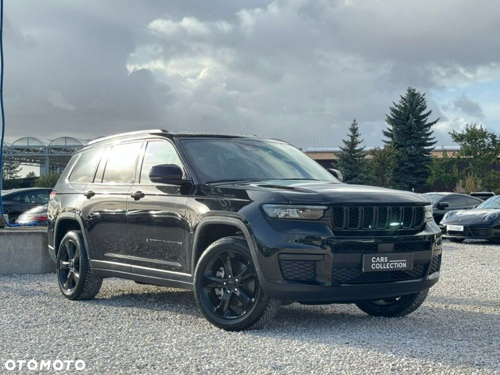 Jeep Grand Cherokee - 1