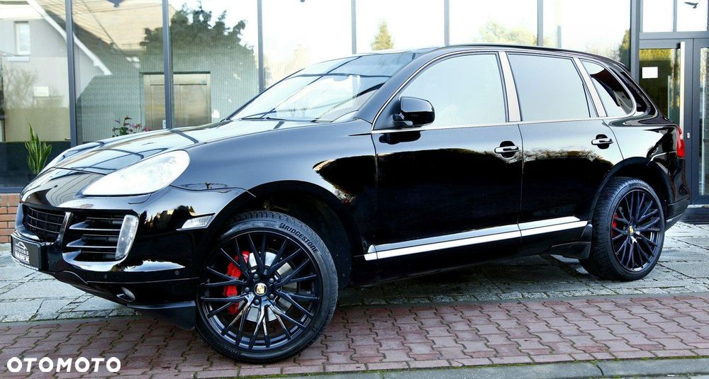 Porsche Cayenne - 4