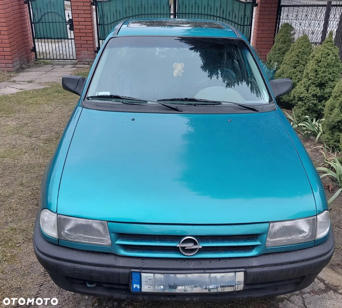 Opel Astra 1.6 - 2