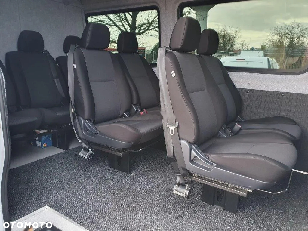 Mercedes-Benz Sprinter 319 CDI 906.235 - 11