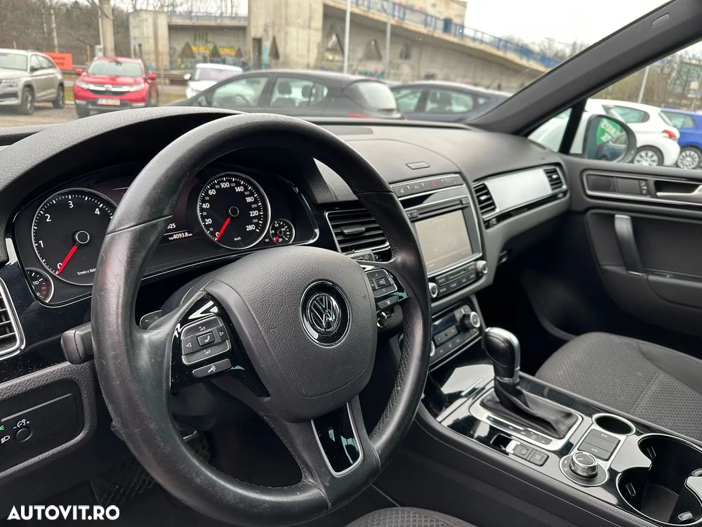 Volkswagen Touareg 3.0 V6 TDI BMT - 5