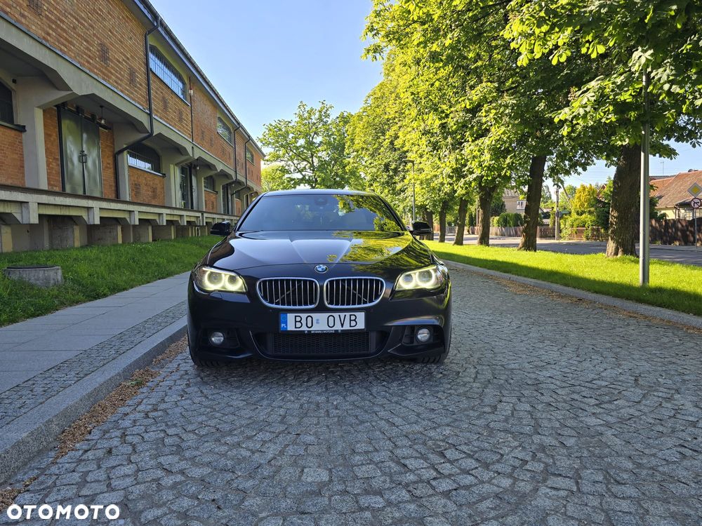 BMW Seria 5 520d xDrive Luxury Line - 17